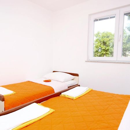 Apartments With A Parking Space Seline, Paklenica - 6603 Starigrad Paklenica Room photo