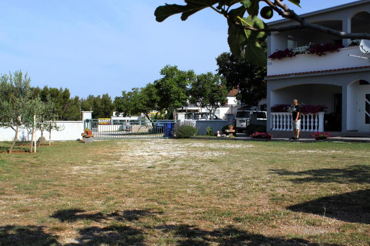 Apartments With A Parking Space Seline, Paklenica - 6603 Starigrad Paklenica Exterior photo